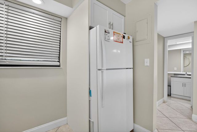 2314 S Cypress Bend Drive 114, Pompano Beach, FL 33069