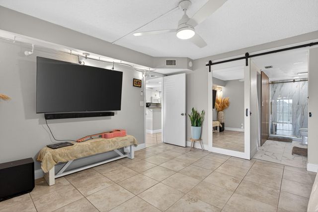 2314 S Cypress Bend Drive 114, Pompano Beach, FL 33069