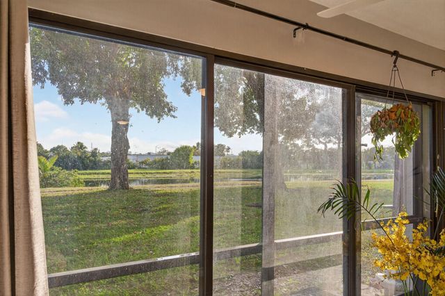 2314 S Cypress Bend Drive 114, Pompano Beach, FL 33069