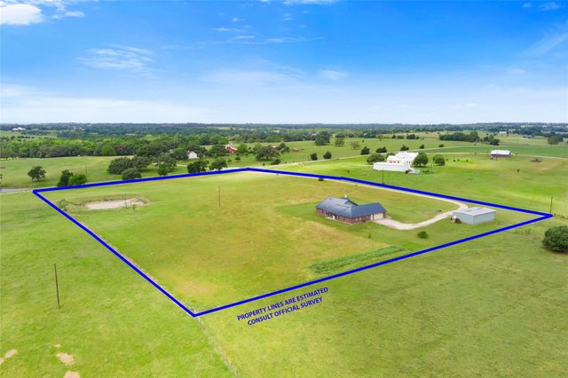 5750 Cedar Hill Road, Brenham, TX 77833
