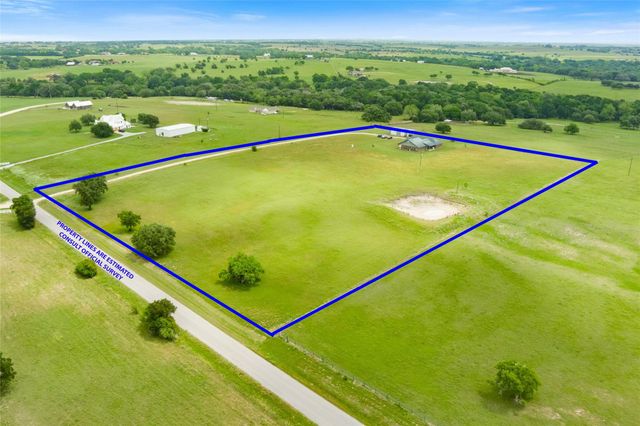 5750 Cedar Hill Road, Brenham, TX 77833