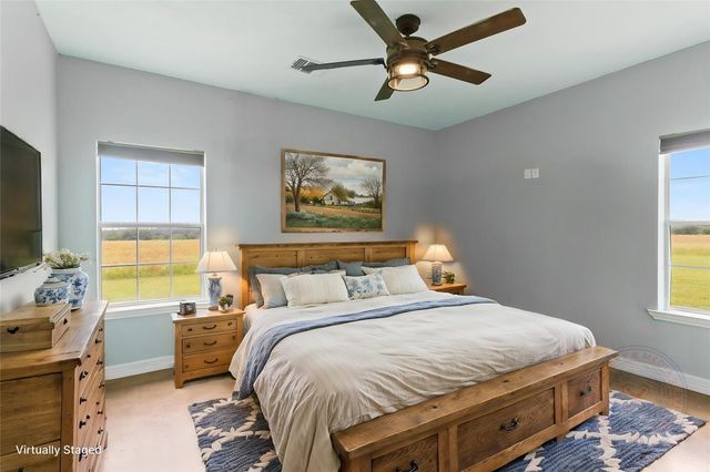 5750 Cedar Hill Road, Brenham, TX 77833