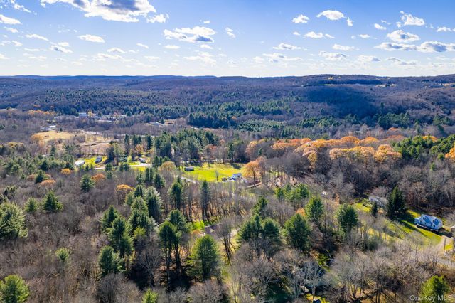 38 Rose Road, Woodbourne, NY 12788