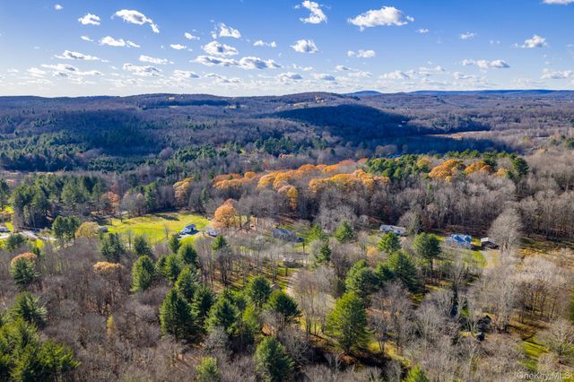 38 Rose Road, Woodbourne, NY 12788