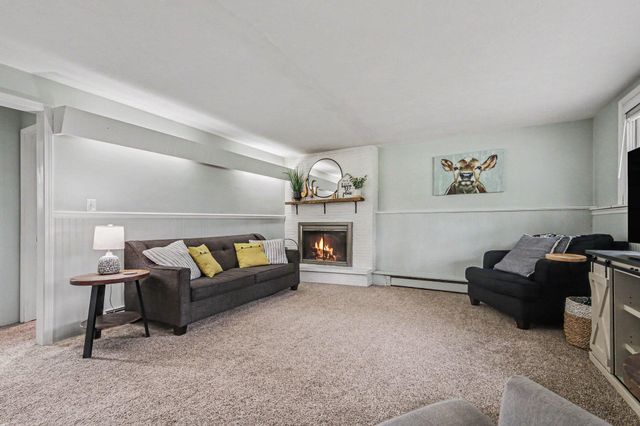 4642 Bonnie Avenue SE, Kentwood, MI 49508