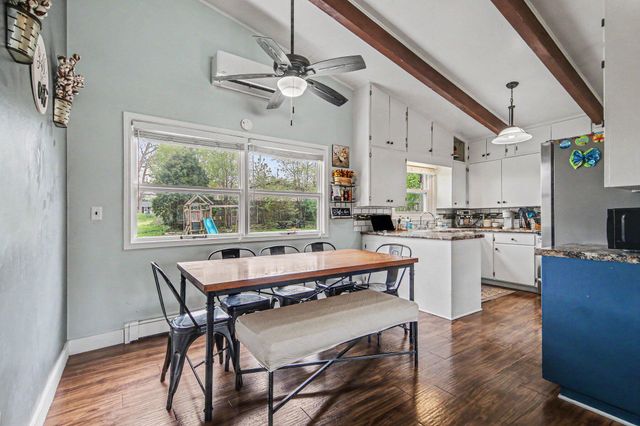 4642 Bonnie Avenue SE, Kentwood, MI 49508