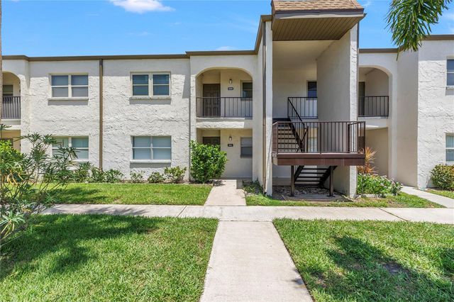 7701 STARKEY ROAD 521, Seminole, FL 33777