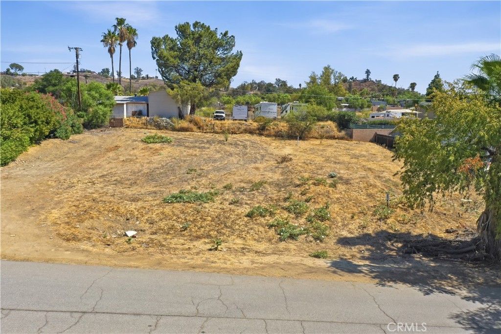 175 Platino Dr, Menifee, CA 92586 — photo 4