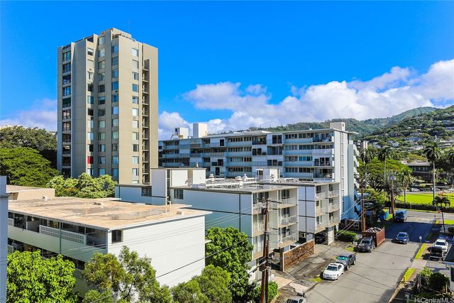 1624 Dole Street 603, Honolulu, HI 96822