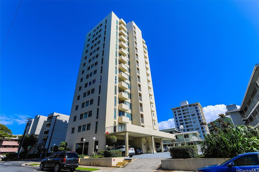 1624 Dole Street 603, Honolulu, HI 96822