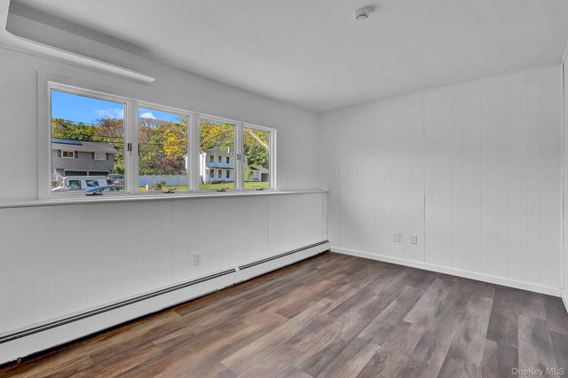 335 Babylon Street, Islip Terrace, NY 11752