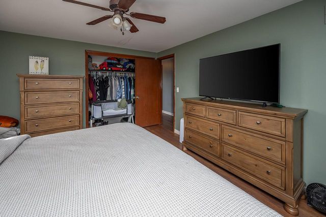 207 Douglass AVENUE, Waukesha, WI 53186