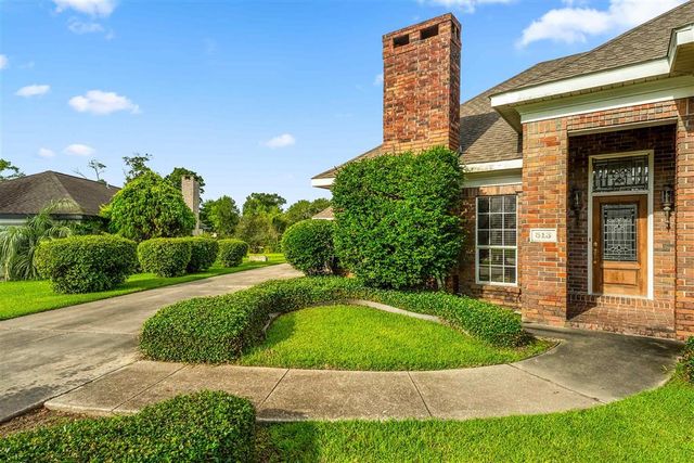 513 Orchard Drive, Lake Charles, LA 70605