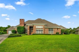 513 Orchard Drive, Lake Charles, LA 70605