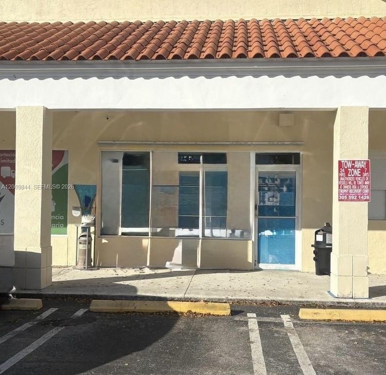 82 SW 8, Miami, FL 33144
