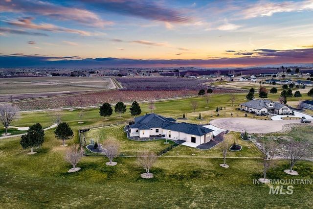 22334 Sirocco Ct, Caldwell, ID 83607