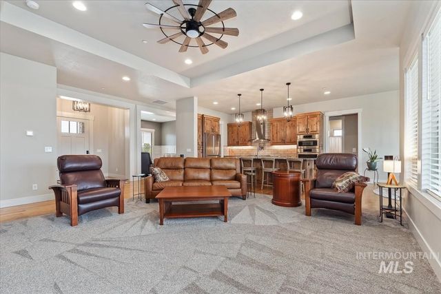 22334 Sirocco Ct, Caldwell, ID 83607