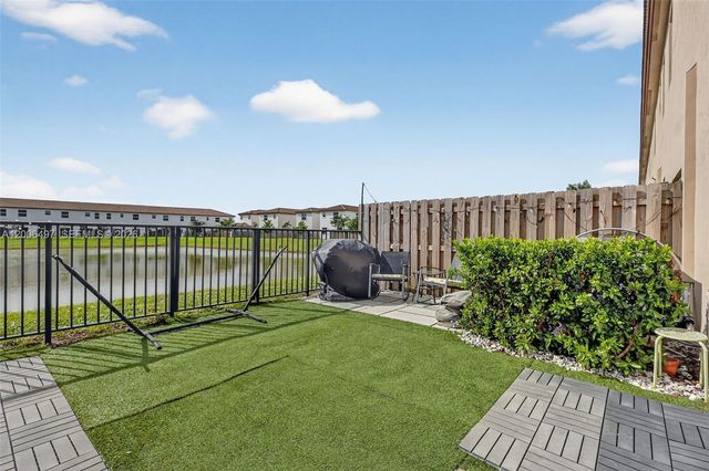 12936 NW 22nd Pl, Miami, FL 33167