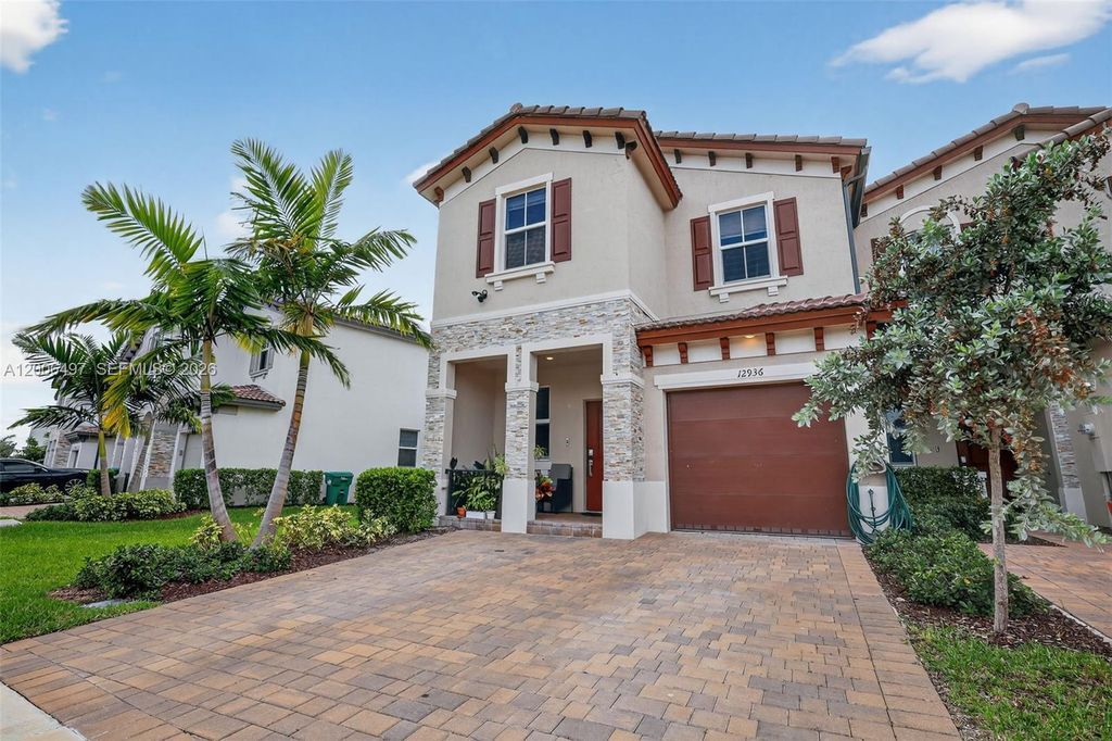 12936 NW 22nd Pl, Miami, FL 33167
