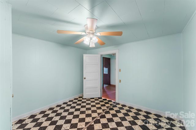 4576 St Pauls Church Road, Morganton, NC 28655