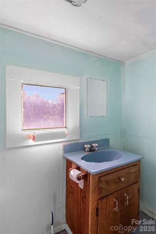 4576 St Pauls Church Road, Morganton, NC 28655