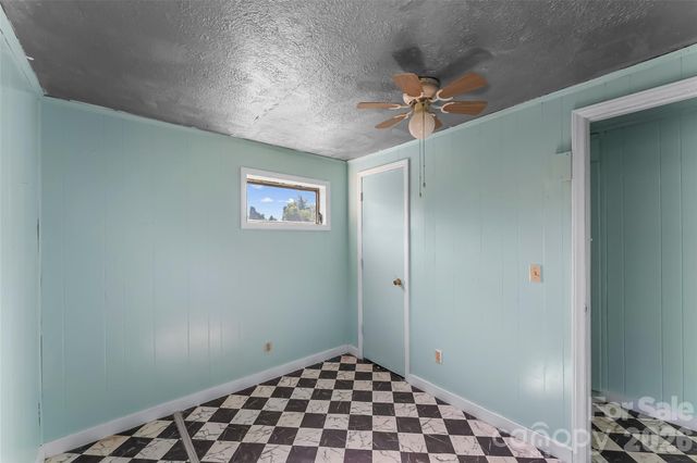 4576 St Pauls Church Road, Morganton, NC 28655