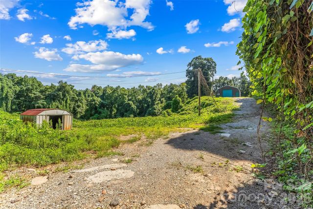 4576 St Pauls Church Road, Morganton, NC 28655
