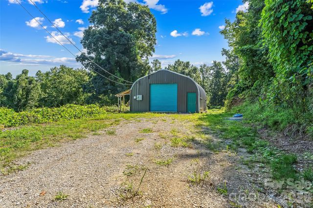 4576 St Pauls Church Road, Morganton, NC 28655