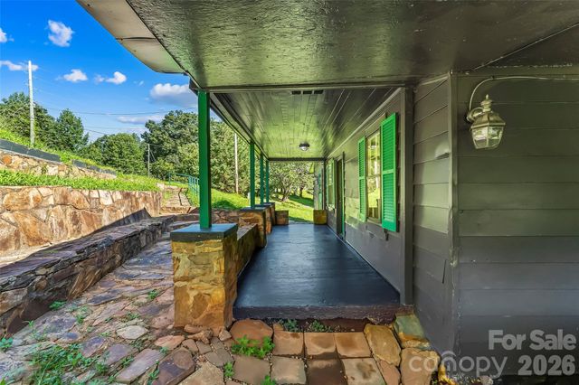 4576 St Pauls Church Road, Morganton, NC 28655