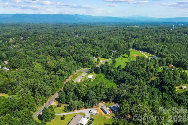 4576 St Pauls Church Road, Morganton, NC 28655