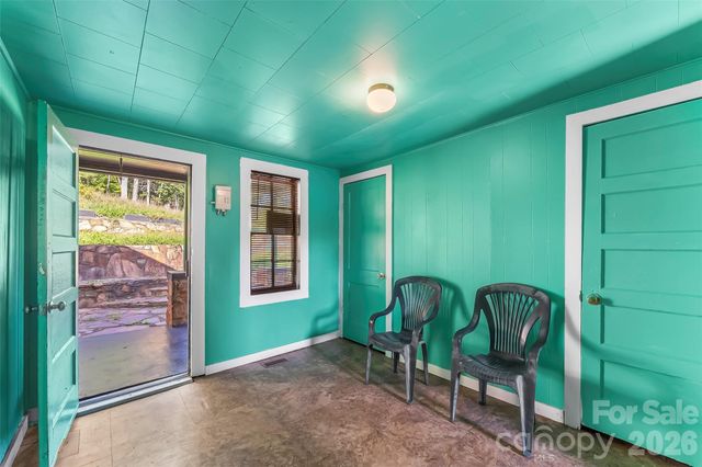 4576 St Pauls Church Road, Morganton, NC 28655