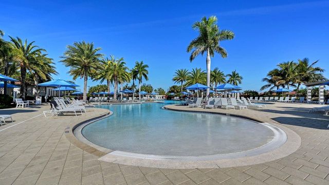 23149 BANBURY WAY 201, Venice, FL 34293