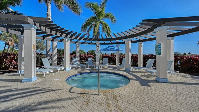 23149 BANBURY WAY 201, Venice, FL 34293