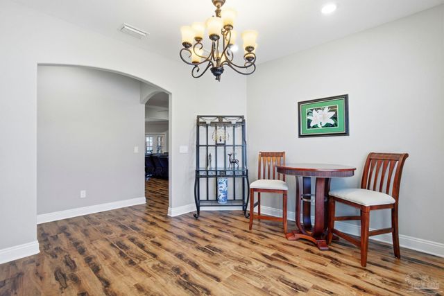 5477 Madelines Way, Pace, FL 32571