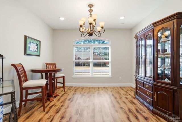 5477 Madelines Way, Pace, FL 32571