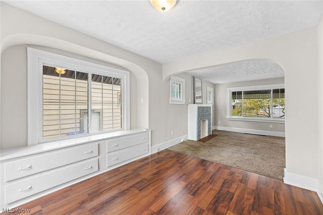 815 Grant Avenue, Cuyahoga Falls, OH 44221