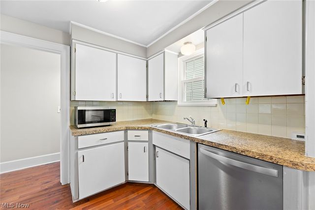 815 Grant Avenue, Cuyahoga Falls, OH 44221