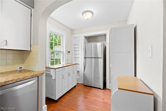 815 Grant Avenue, Cuyahoga Falls, OH 44221