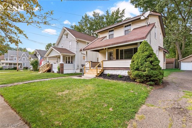 815 Grant Avenue, Cuyahoga Falls, OH 44221