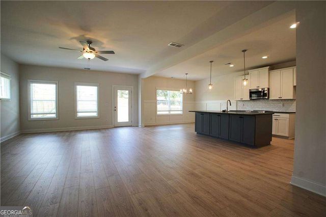 45 Aviation Road SE, Marietta, GA 30060