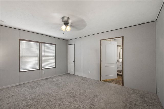 2 Roundtop Drive, Finleyville, PA 15332