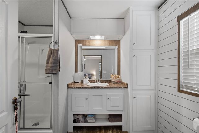 2 Roundtop Drive, Finleyville, PA 15332