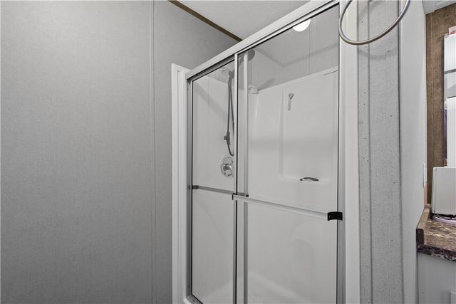 2 Roundtop Drive, Finleyville, PA 15332