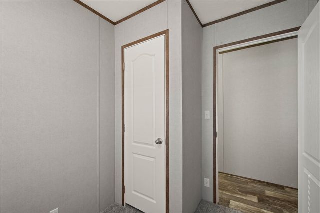 2 Roundtop Drive, Finleyville, PA 15332