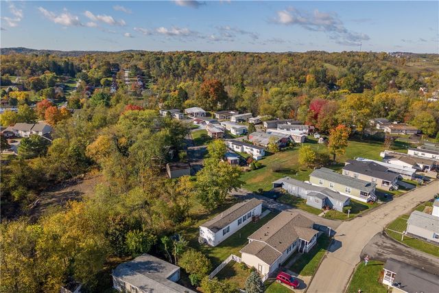 2 Roundtop Drive, Finleyville, PA 15332