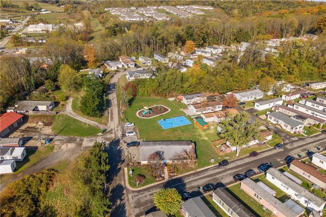 2 Roundtop Drive, Finleyville, PA 15332