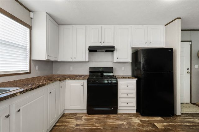 2 Roundtop Drive, Finleyville, PA 15332