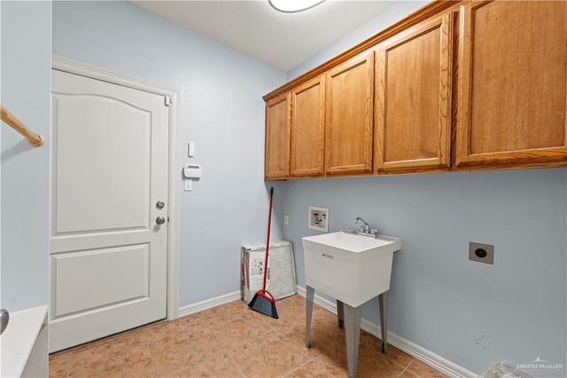 732 Coffee Mill Drive, Edinburg, TX 78541