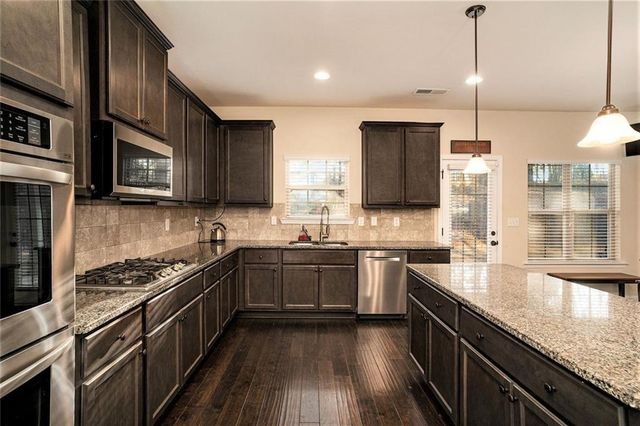 344 Shagbark Lane, Mcdonough, GA 30252