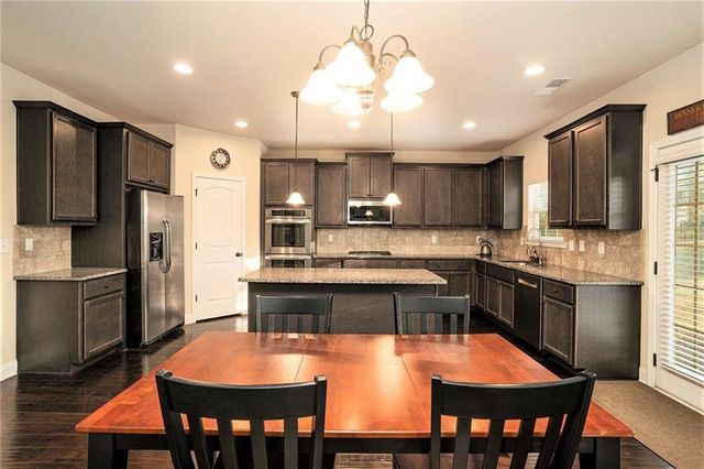 344 Shagbark Lane, Mcdonough, GA 30252